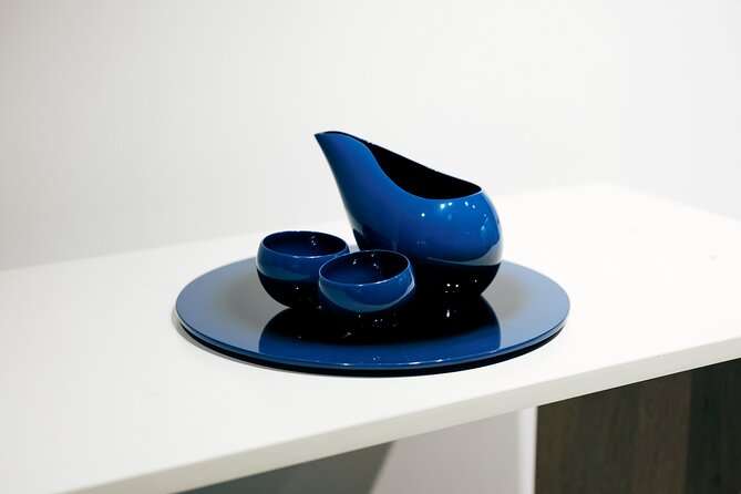 Hiroshima: Traditional Lacquer Art & Studio Tours(Gift Included) - Souvenir and Communication