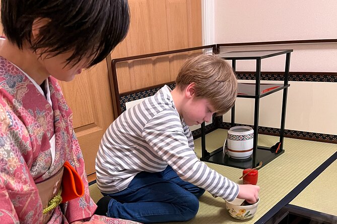 Japanese Tea Ceremony at Private Home in Yokohama, Suburban Tokyo - Taking in Yokohamas Suburban Ambiance
