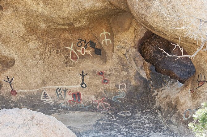 Journey Into Joshua Tree Audio Tour and Locals Guide - Exploring the Local Area