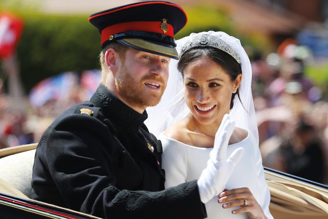Layover Royal Windsor Private Tour From London Heathrow Airport - Parking Fees and Gratuities