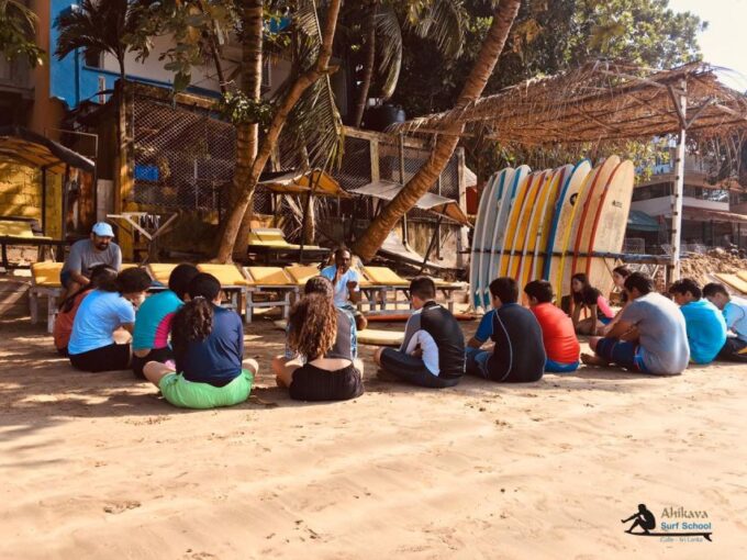 Learn to Surf in Unawatuna, Galle - Surfing Expertise