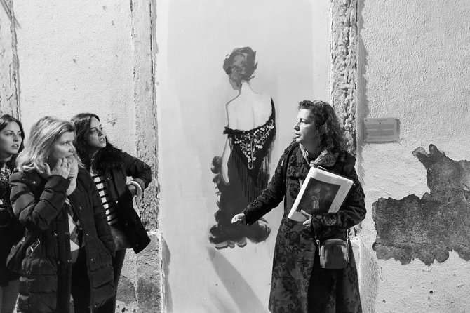 Lisbon Fado Walking Tour (With a Fado Singer) - Ask Away
