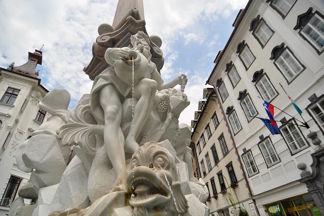 Ljubljana & National Gallery Tour - Ask Away