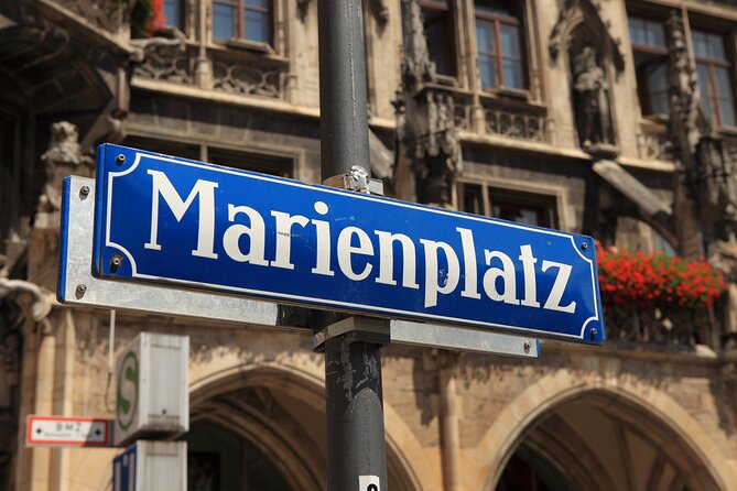 Munich Old Town and Viktualienmarkt Private Tour and Tasting - Tasting Bavarian Specialties