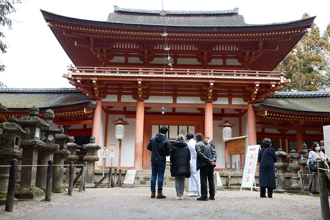 Nara: 1.5 Hour Private Kasuga Taisha Shrine Tour - World Heritage - Positive Feedback and Recommendation