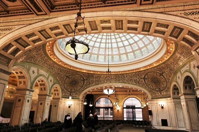 Private & All-Inclusive Chicago Downtown Highlights Walking Tour - Sum Up