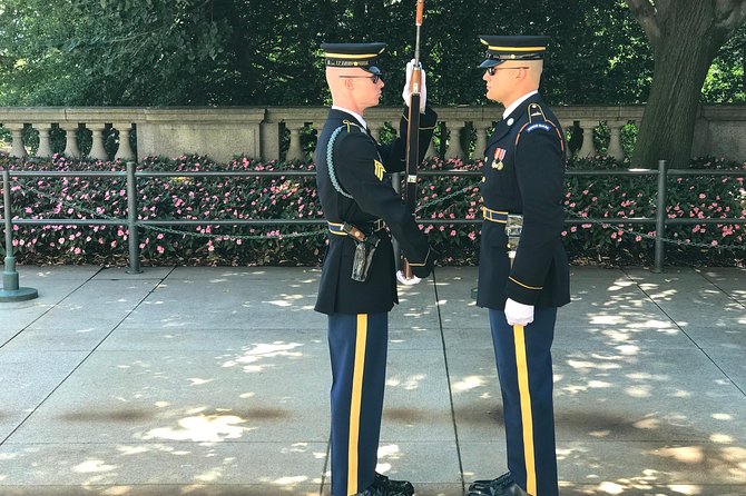 Private Customized Tour of Washington DC With US Veteran - Convenient Transportation and Logistics