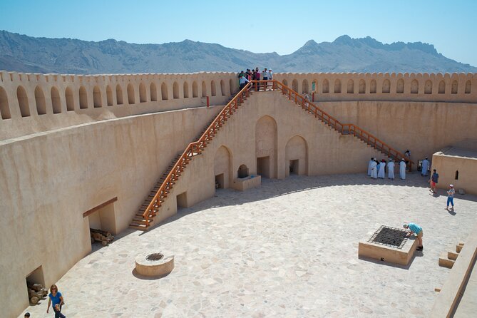 Private Full-Day Tours At Nizwa Historical - Customer Reviews and Feedback