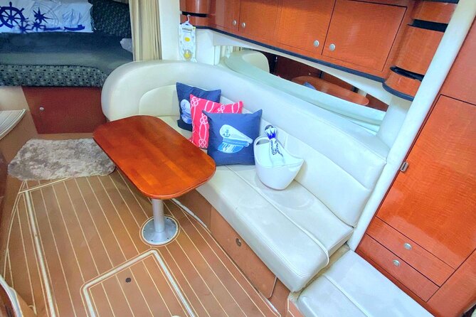 Private Miami Boat Tours With a Captain in a 33' Sundancer - Perfect for Groups and Families