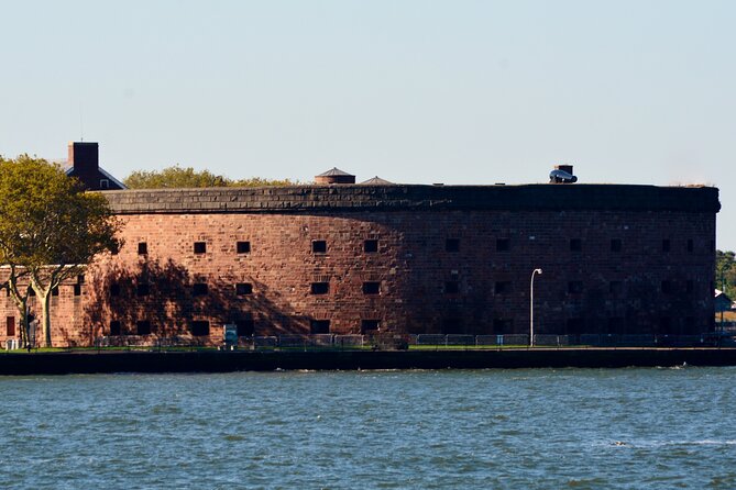 Private Sailboat Guided Tour of New York City - Frequently Asked Questions