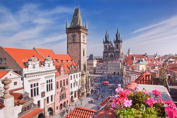Private Scenic Transfer From Frankfurt to Prague With 4h of Sightseeing - Highlights and Noteworthy Features