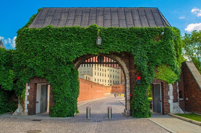 Private Transfer From Prague to Krakow: Door-To-Door, English-Speaking Driver - Ask Away