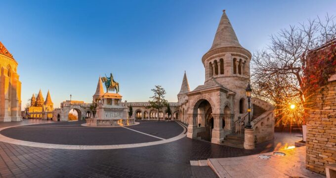 Private Transfer: Vienna to Budapest With 2 Hr Sightseeing - Important Travel Information