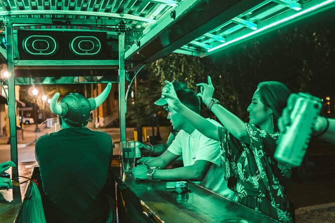 Private Trolley Pub W/ Bar+Mural Stops: up to 15PPL - Things To Known