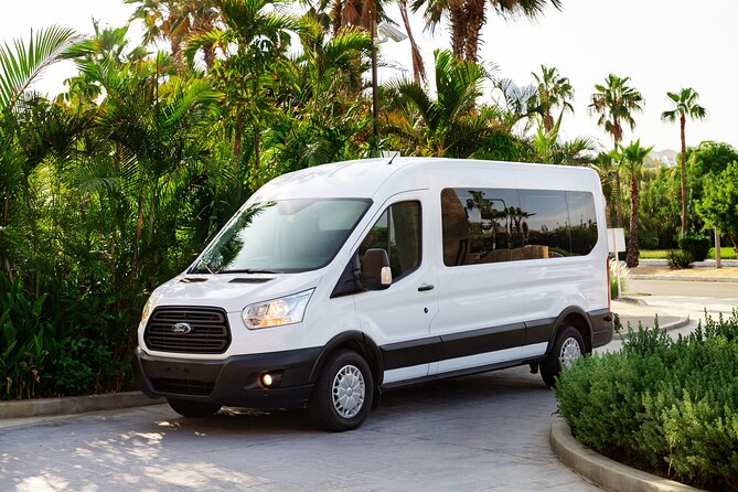 Private VAN Round-Trip From Airport to Hotel in San José Del Cabo - Customer Reviews