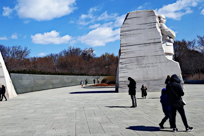 Private Washington DC Full Day Tour for up to 10 Guests - Visiting the White House and Nearby Monuments