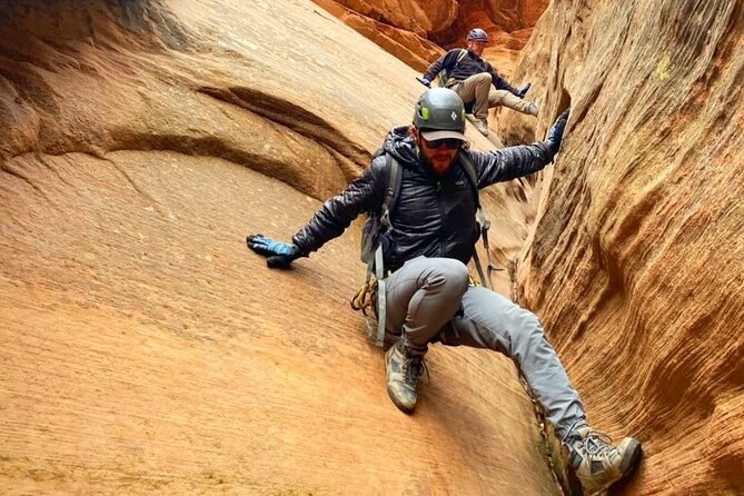 Rappelling Through Rock Canyon Review - Expert Guidance and Safety