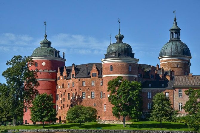 ROYAL Castle Tour Gripsholm and Drottningholm PRIVATE - Exploring Drottningholm Palace