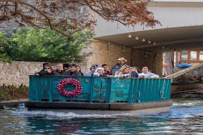 San Antonio Small Group Walking Tour With Riverwalk Boat Cruise - Meeting and End Points