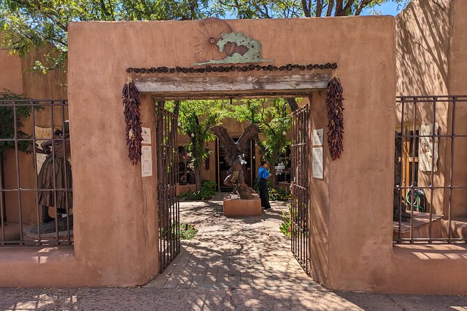 Santa Fe Scavenger Hunt Walking Tour and Game - Tips for Participants