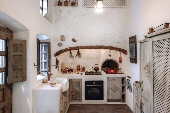 Santorini: Create & Exhibit Your Art at Santa Croce Villa - Amenities and Relaxation Options