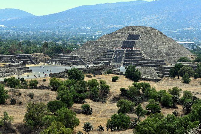 Teotihuacan Piramids and Shrine of Guadalupe Without Lunch From Mexico City - Tips for a Great Experience