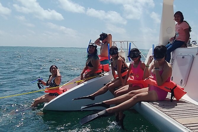 The Best Catamaran Tour to Isla Mujeres From Cancún - Booking Information and Policies