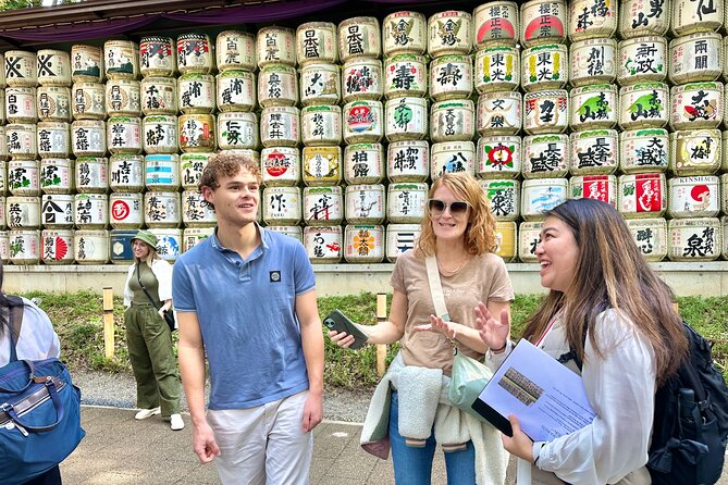Tokyo: Meiji Shrine Historical Tour by Japanese Guide - Guided Sightseeing Experience