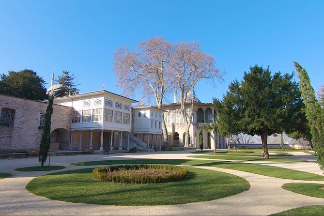 Topkapi Palace Museum Skip The Ticket Line Tickets + Audio Guide - Ask Away