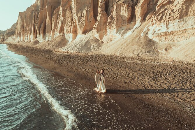 Trash The Dress in Santorini - Tips for Your Session