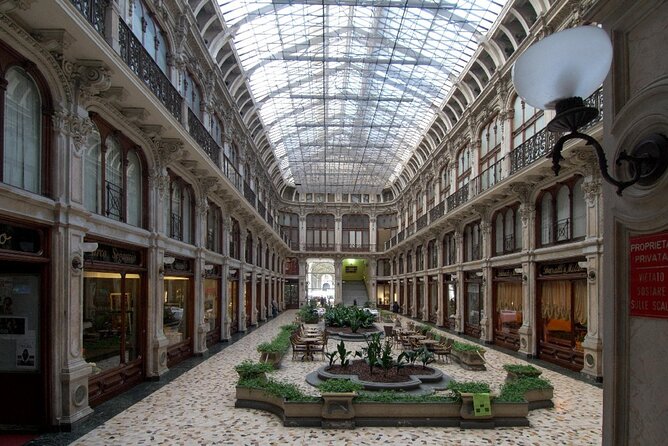 Turin: Private City Walking Tour With Chocolate Shop Tasting - What to Expect on the Tour