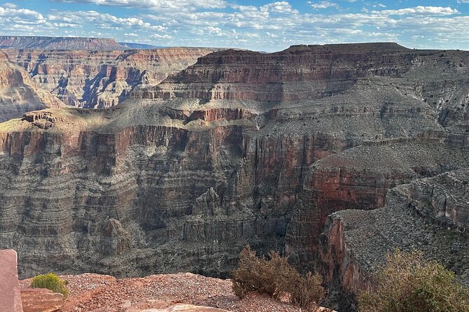 Vertigo From Infinity In The Heart Of The Desert Grand Canyon Skywalk - Tips for a Memorable Experience