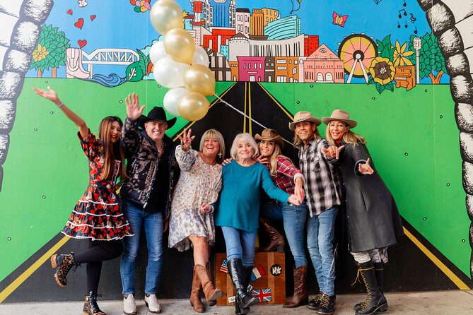 1 Hour Nashville Insider Photoshoot Tour in the Gulch - Frequently Asked Questions