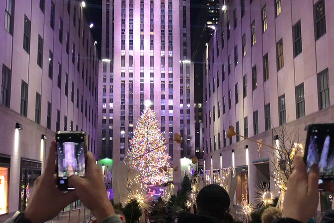 Artful Holiday Lights & Sights - Tips for a Memorable Experience