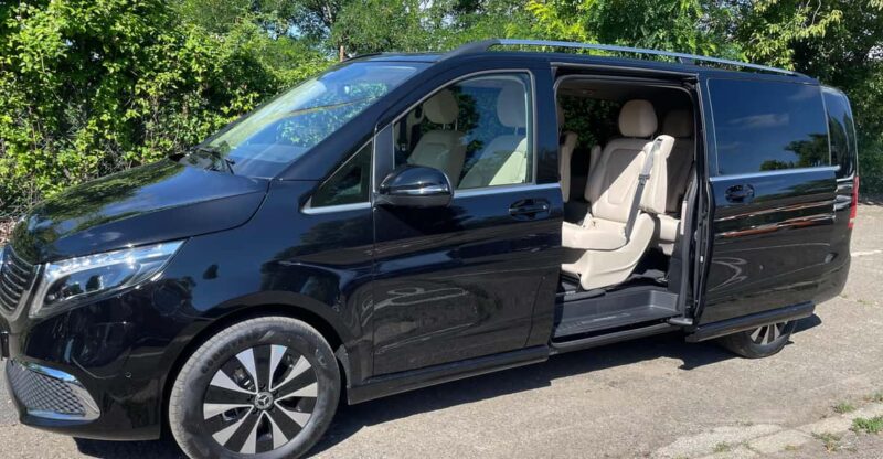 Budapest: Hotel to Airport Private Transfer by Electric Car - Good To Know