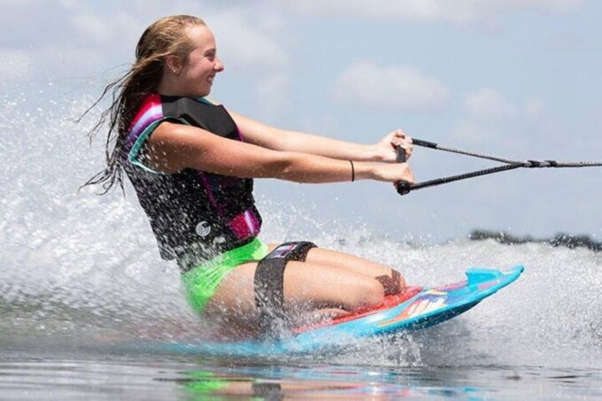 Knee Boarding in Mount Lavinia - Additional Information