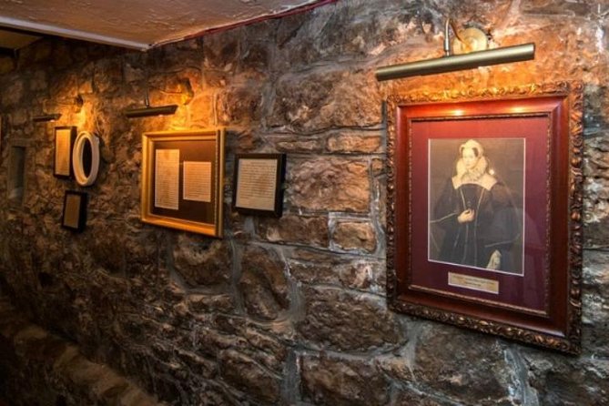 Mary Queen of Scots Luxury Private Tour With Scottish Local - What to Expect on Tour
