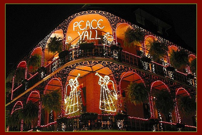 New Orleans Jingle Bells, Booze, History, Paranormal and Voodoo Walking Tour - Sum Up