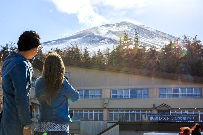 One Way Bus Takayama to Tokyo via Mt. Fuji 5th Station - Luggage Transportation and Storage