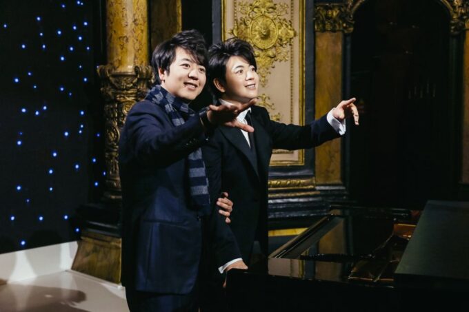 Paris: Grévin Wax Museum Ticket - Engaging Personalities