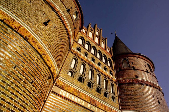 Private Shore Excursion of Hanseatic Lubeck and Wismar - Ask Away