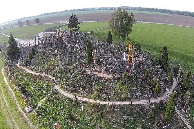 Private Transfer: Ryga to Klaipeda via Hill of Crosses & Rundale Palace - The Sum Up
