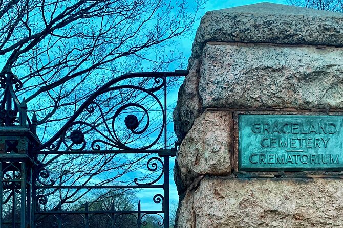 The Deep Pockets Of Graceland Cemetery Walking Tour - Frequently Asked Questions