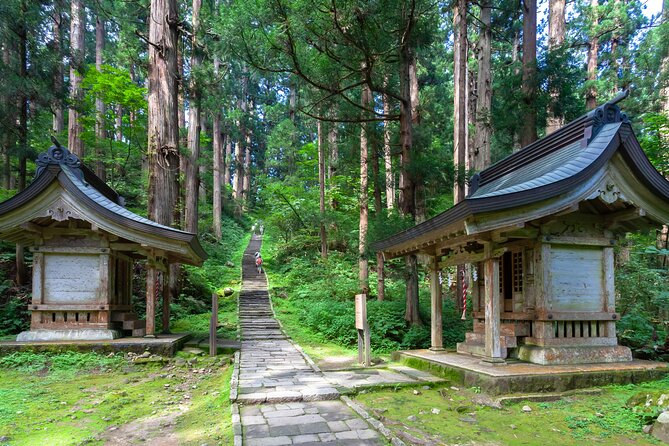 Tsuruoka & Dewa-Sanzan Full-Day Private Tour With Government-Licensed Guide - Visiting the Revered Dewa-Sanzan Shrine