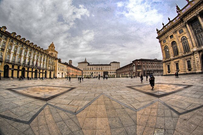 Turin: Private City Walking Tour With Chocolate Shop Tasting - Tips for a Great Experience