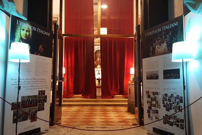 Verona: Concert in the City of Romeo and Giulietta - Ask Away