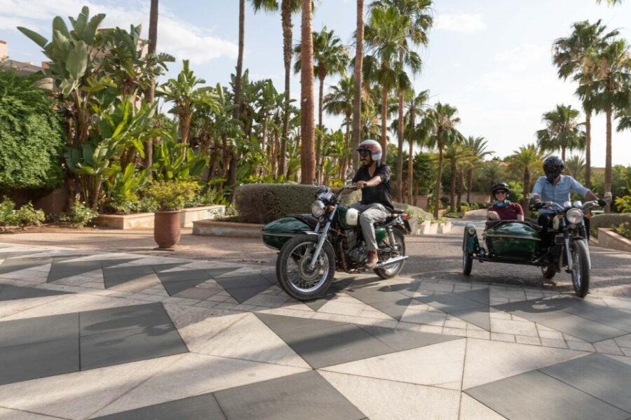 Visit Marrakech by Sidecar – 1h30 – off the Beaten Path