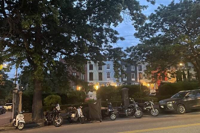 Walk With Ghosts in Portland - Navigating the Tour Experience With Ease