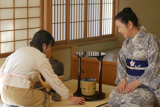 YokaBus Kokura Castle Tea Ceremony and Japan Toilet Innovation - Sarakurayama Cable Car Attraction