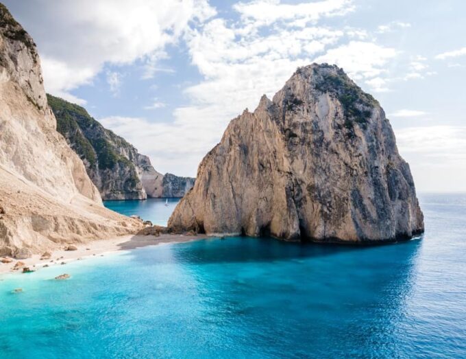Zante Private Boat: Keri Cave, Mizitres, Cave of Love (max7) - Included Amenities